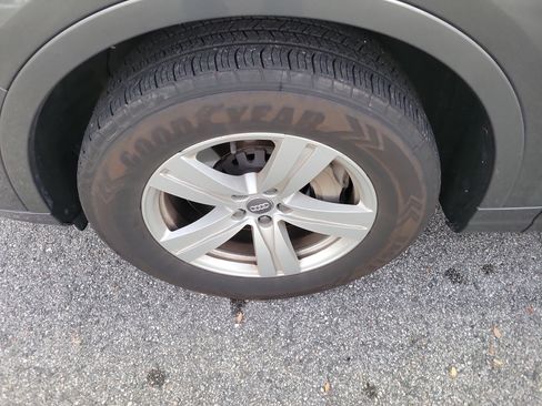 Used 2019 Audi Q7 2.0T Premium Plus w/ Premium Plus Package image 20