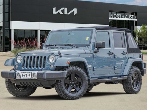 Used 2015 Jeep Wrangler Unlimited Sahara w/ Trailer Tow Group image 1