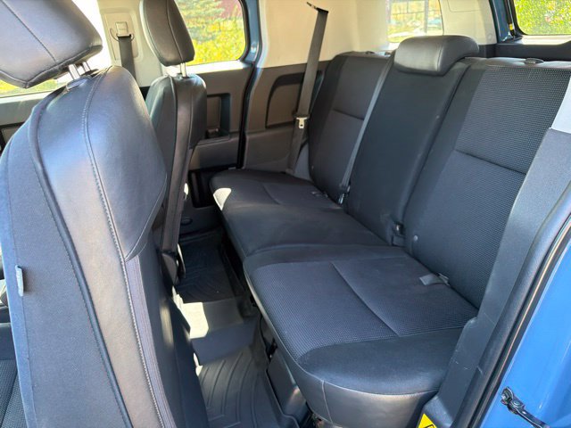 Used 2013 Toyota FJ Cruiser 4WD w/ Convenience Pkg image 30