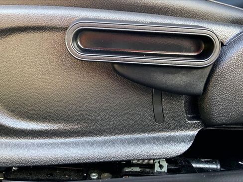 Used 2022 MINI Cooper S image 33