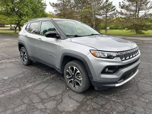 Used 2022 Jeep Compass Limited AWD/4WD image 1