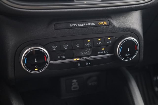 Used 2025 Ford Escape Active AWD/4WD image 16