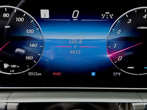 Used 2026 Mercedes-Benz GLS 450 4MATIC image 35