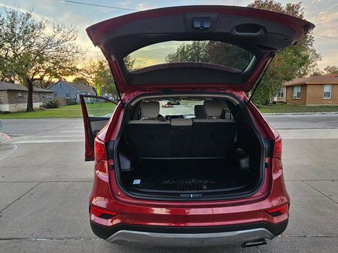 Used 2017 Hyundai Santa Fe Sport image 18
