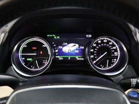 Used 2020 Toyota Camry XLE w/ Driver Assist Package FWD image 23