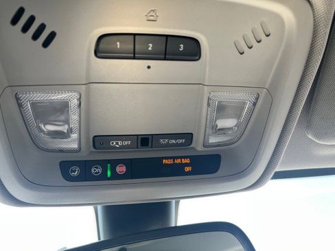 Used 2018 Buick LaCrosse Essence image 21