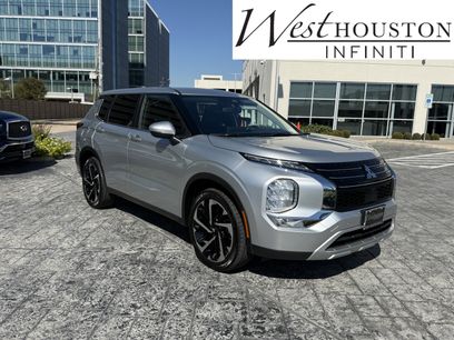 Used 2024 Mitsubishi Outlander SE