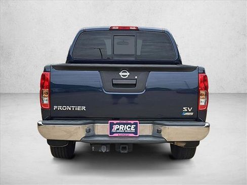 Used 2019 Nissan Frontier SV image 7