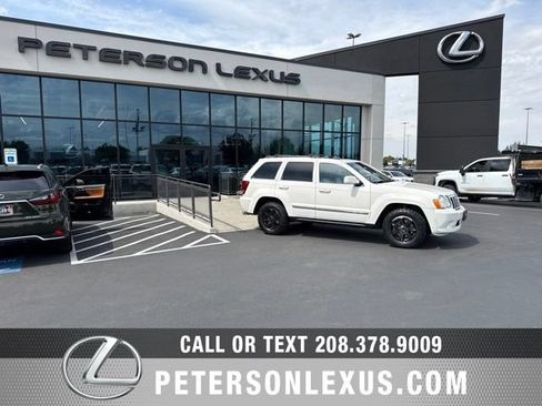 Used 2008 Jeep Grand Cherokee Limited w/ Quadra-Drive II 4X4 Group image 1