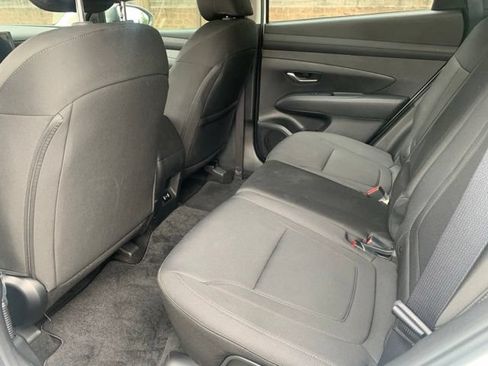 Certified 2025 Hyundai Tucson SE AWD/4WD image 13