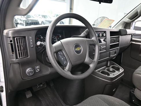Used 2024 Chevrolet Express 2500 w/ Driver Convenience Package image 10