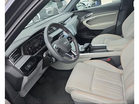 Used 2024 Audi Q8 e-tron Prestige w/ Prestige Package AWD/4WD image 5
