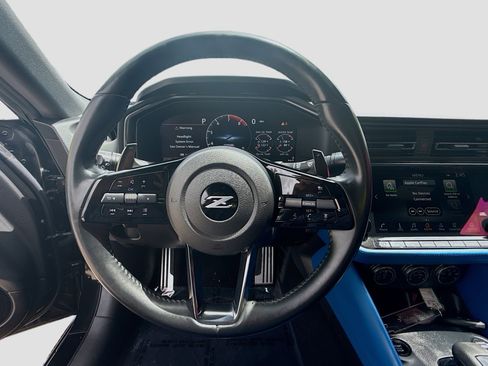 Used 2023 Nissan Z w/ Floor Mat Package (L93) RWD image 8