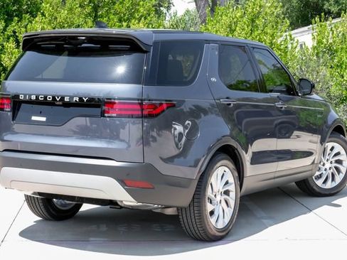 New 2026 Land Rover Discovery S AWD/4WD image 10