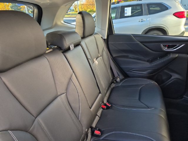 Used 2021 Subaru Forester Limited AWD/4WD image 19