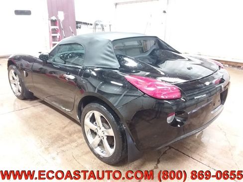Used 2006 Pontiac Solstice Convertible w/ Premium Package image 5