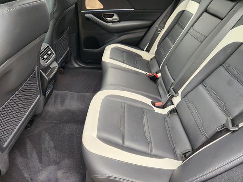 Certified 2025 Mercedes-Benz GLE 63 AMG S image 31