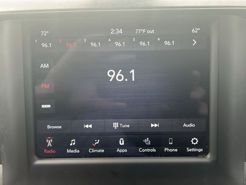Used 2020 RAM 1500 Big Horn AWD/4WD image 13