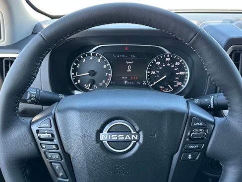 New 2025 Nissan Frontier SV w/ SV Convenience Package image 18