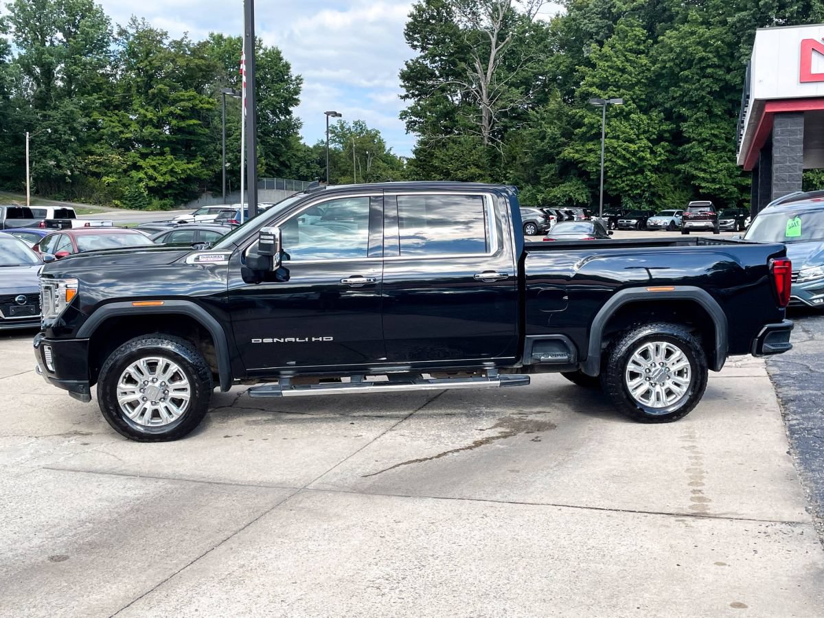 Used 2021 GMC Sierra 3500 Denali w/ Denali Ultimate Package AWD/4WD image 3