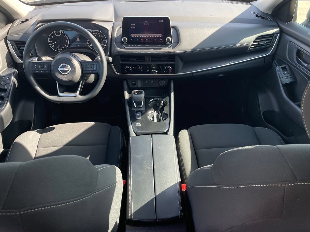 Certified 2024 Nissan Rogue S FWD image 9