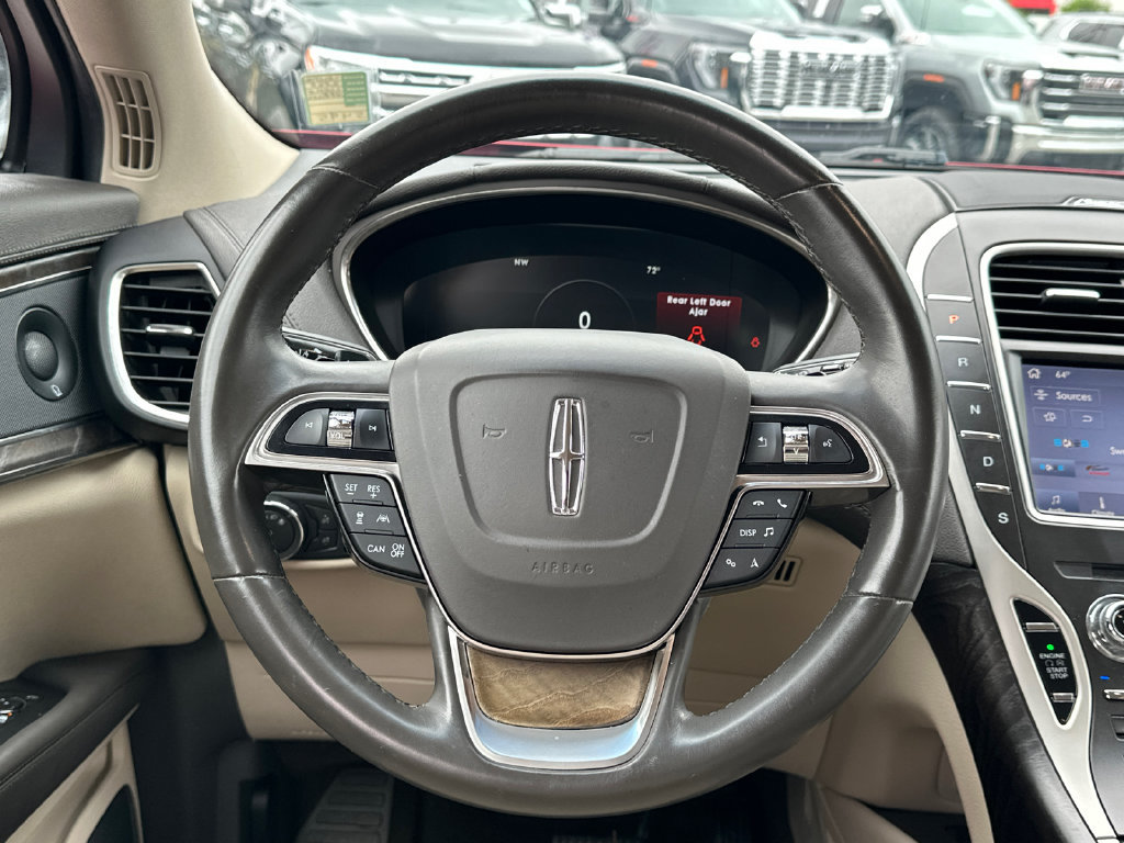 Used 2020 Lincoln Nautilus Reserve FWD image 25