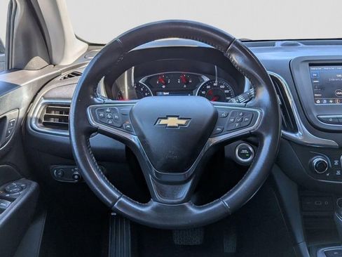 Used 2020 Chevrolet Equinox LT image 15
