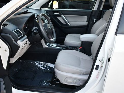 Used 2016 Subaru Forester 2.5i Limited image 13