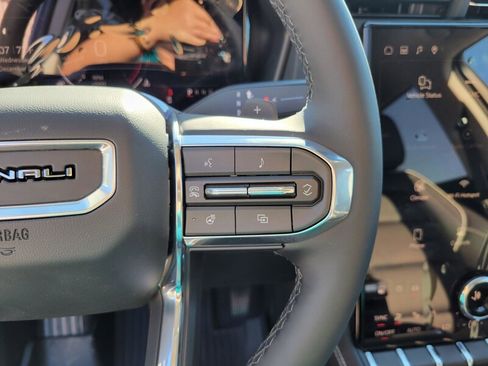 New 2026 GMC Terrain Denali w/ LPO, Floor Liner Package image 18