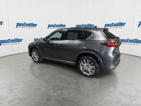 Used 2022 MAZDA CX-5 Signature AWD/4WD image 8
