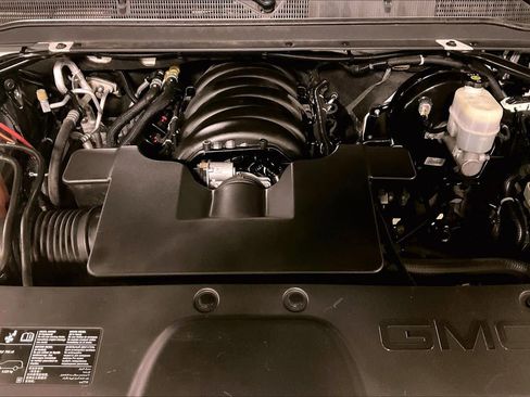 Used 2019 GMC Yukon Denali w/ Denali Ultimate Package image 29