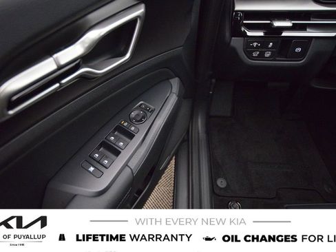 New 2026 Kia Sportage EX image 27