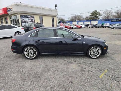 Used 2017 Audi A4 2.0T Prestige w/ Prestige Package image 4