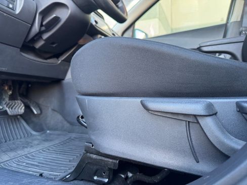 Used 2024 Nissan Kicks S image 19