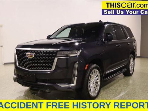 Used 2022 Cadillac Escalade Premium Luxury RWD image 4
