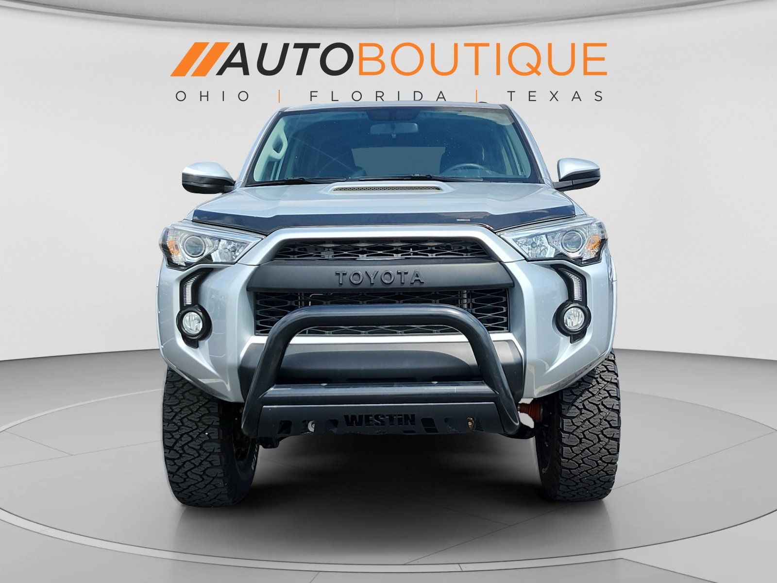 Used 2018 Toyota 4Runner TRD Off-Road AWD/4WD image 8