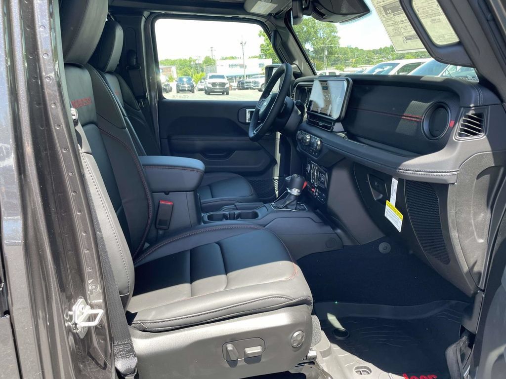 New 2026 Jeep Gladiator Rubicon AWD/4WD image 15