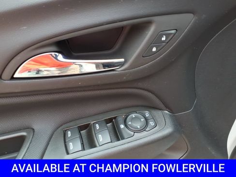 Used 2024 Chevrolet Equinox RS w/ LPO, Floor Liner Package AWD/4WD image 15