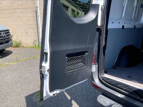 Used 2026 Mercedes-Benz Sprinter 2500 image 27