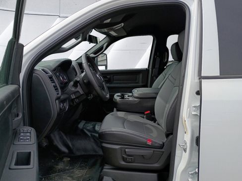 New 2026 RAM 3500 Tradesman image 10