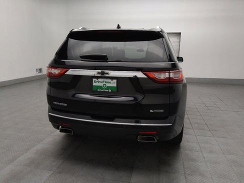 Used 2018 Chevrolet Traverse Premier w/ Driver Confidence II Package FWD image 7