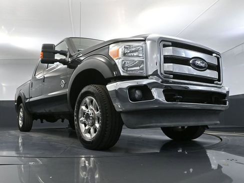 Used 2011 Ford F250 Lariat w/ Lariat Interior Pkg AWD/4WD image 50
