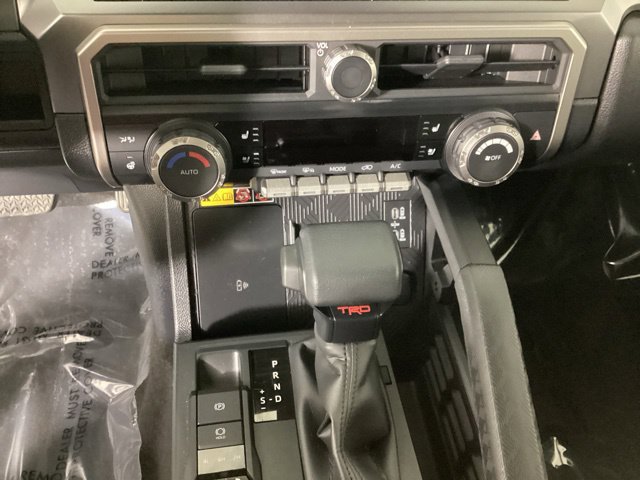 Used 2026 Toyota 4Runner TRD Off-Road Premium AWD/4WD image 19