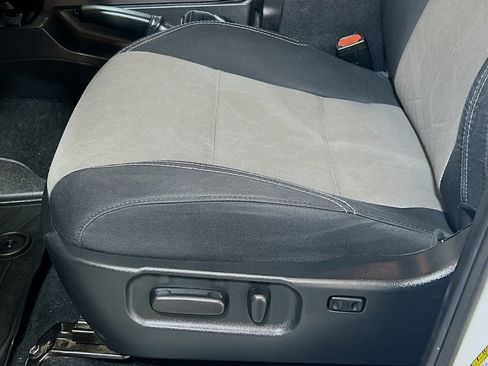 Used 2023 Toyota Tacoma TRD Off-Road image 16