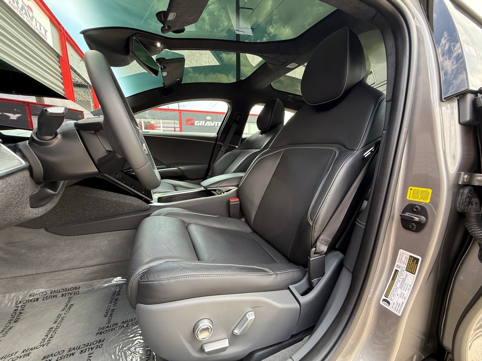 Used 2023 Lucid Air Touring AWD/4WD image 16