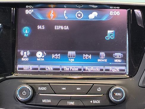 Used 2017 Buick Envision Essence FWD image 28