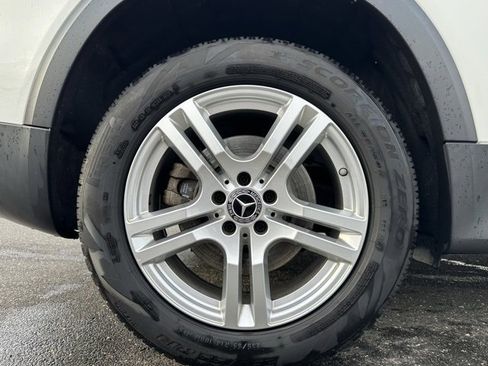 Certified 2022 Mercedes-Benz GLB 250 4MATIC image 11