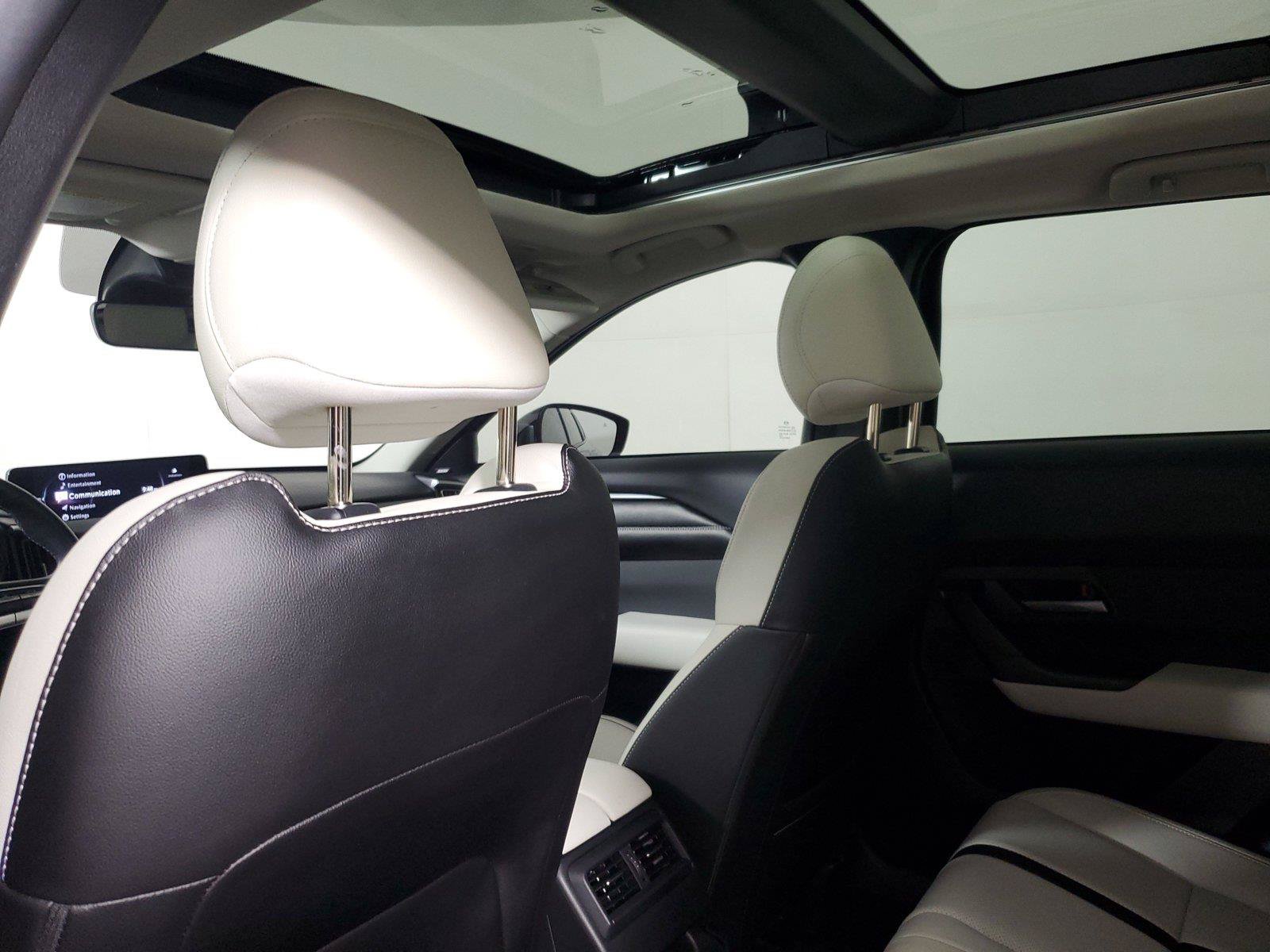 Used 2026 MAZDA CX-50 AWD 2.5 S w/ Weather Package image 13