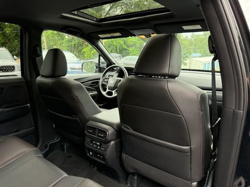 Used 2024 Honda Passport Black Edition image 27