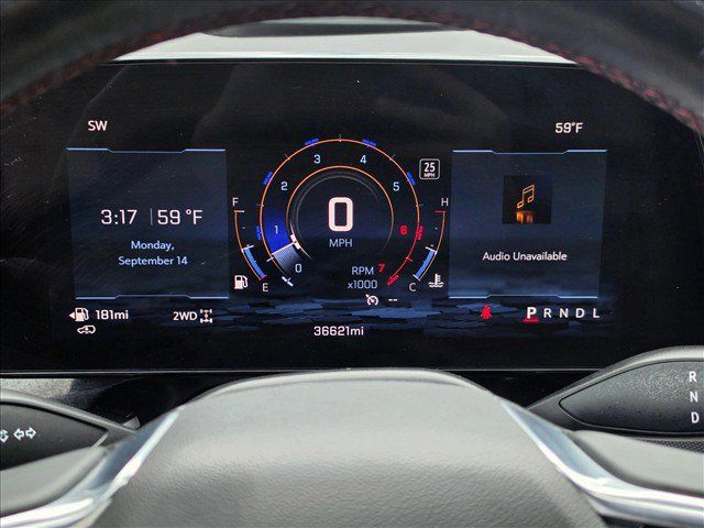 Used 2025 Chevrolet Suburban RST w/ RST Capability Package AWD/4WD image 28